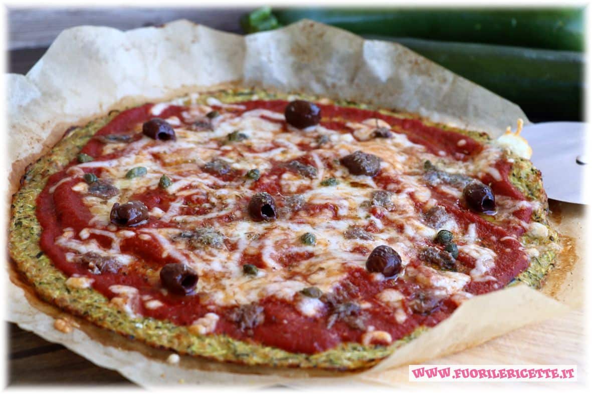 Pizza di zucchine senza farina