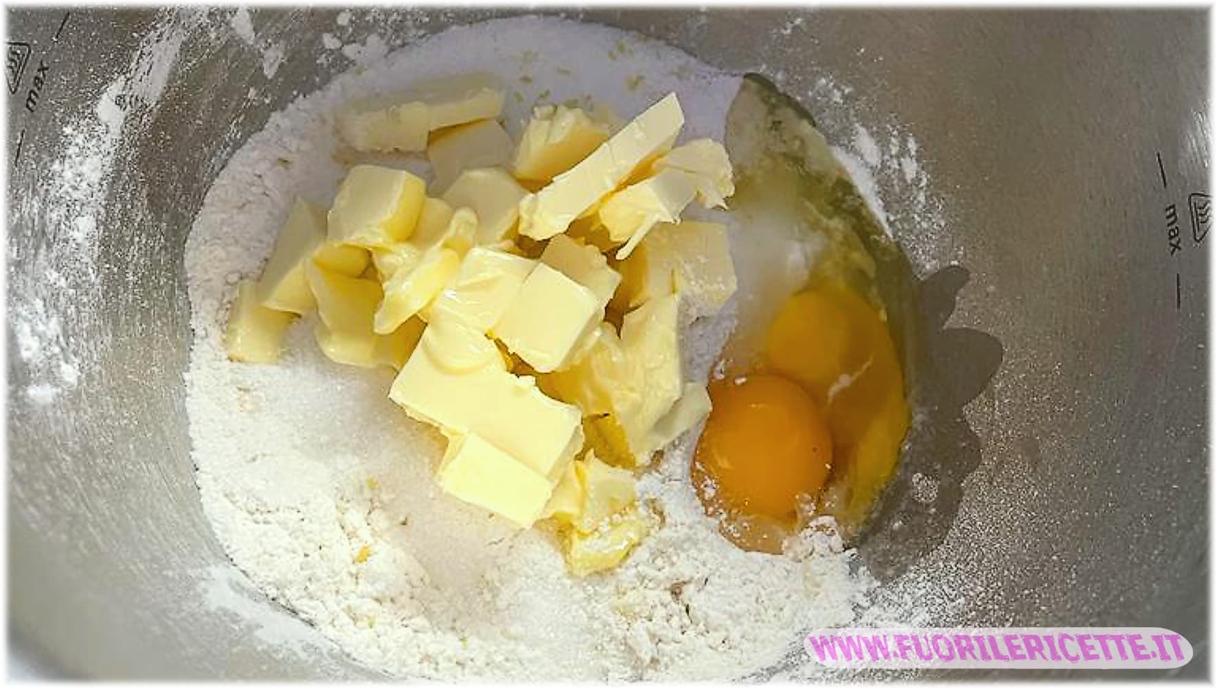 ingredienti nella tazza