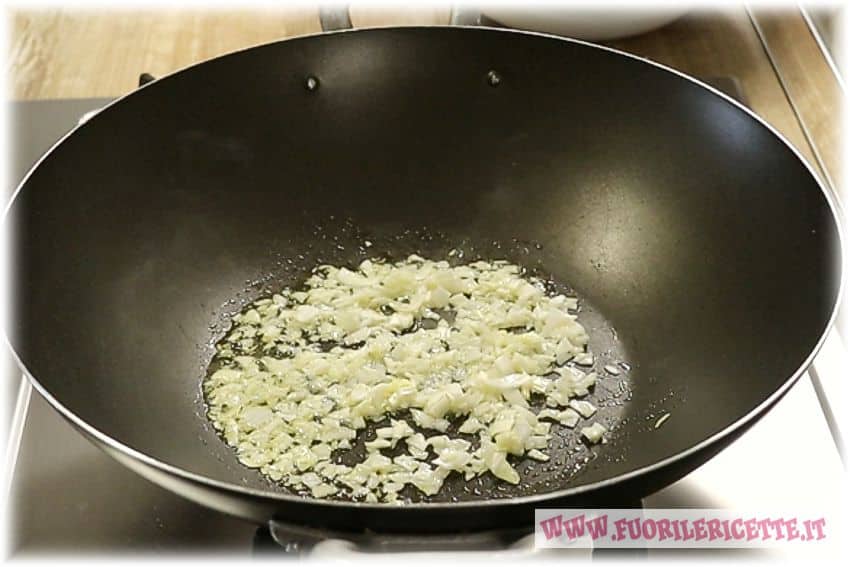 Porro tritato in padella