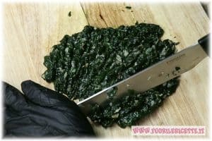taglio spinaci al coltello