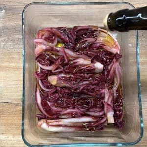 versare l'olio