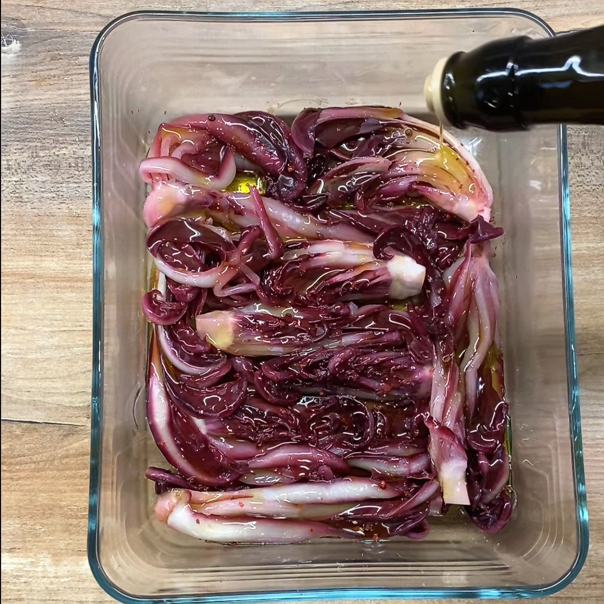 versare l'olio