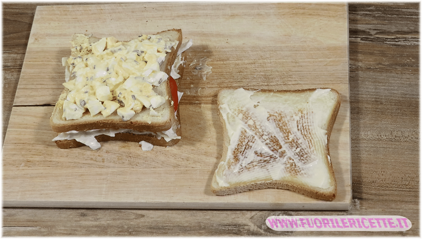 terzo strato club sandwich vegetariano