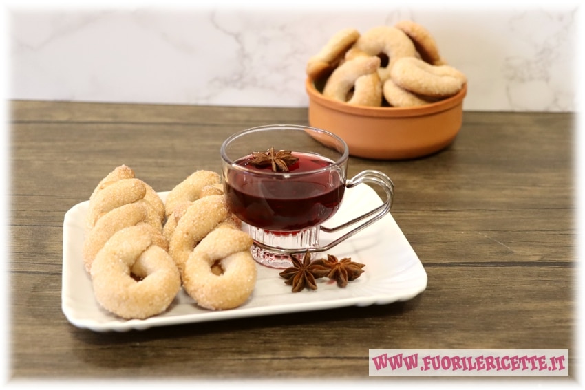 Ciambelline al vino dei castelli romani