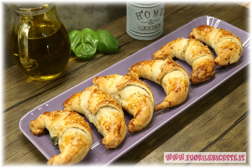 cornetti con pasta sfoglia integrale