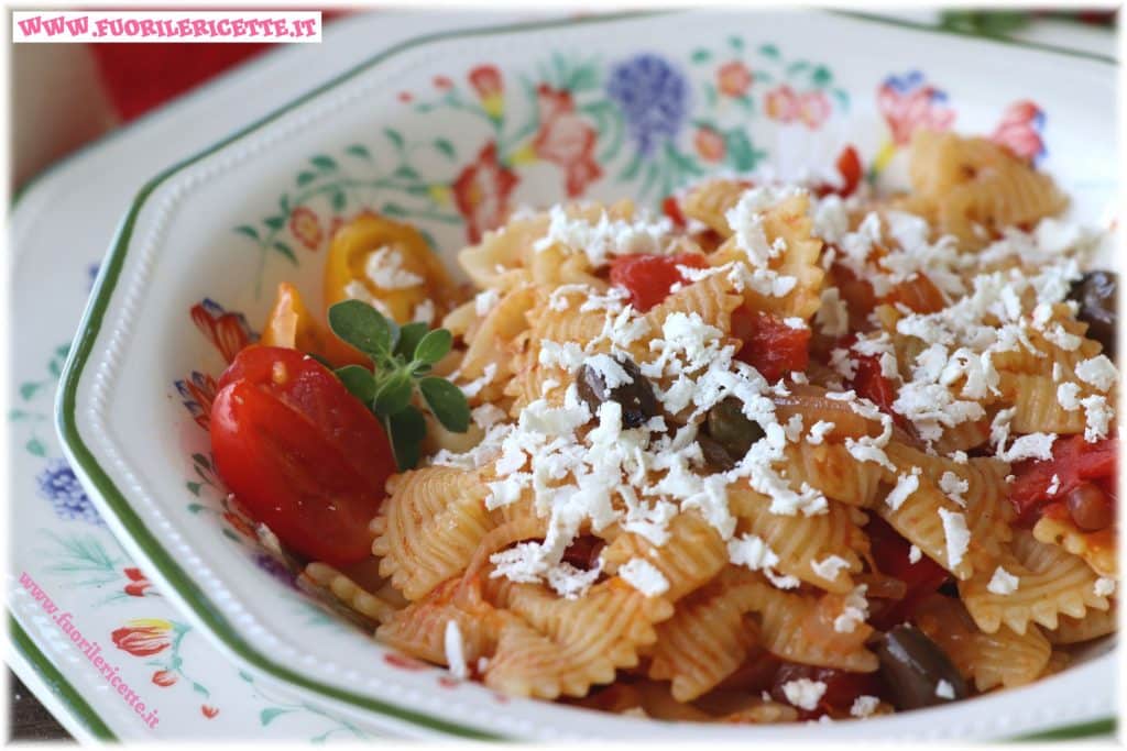 Farfalle con pomodorini e ricotta salata
