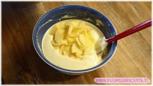 Ciambella alle mele soffice senza burro
