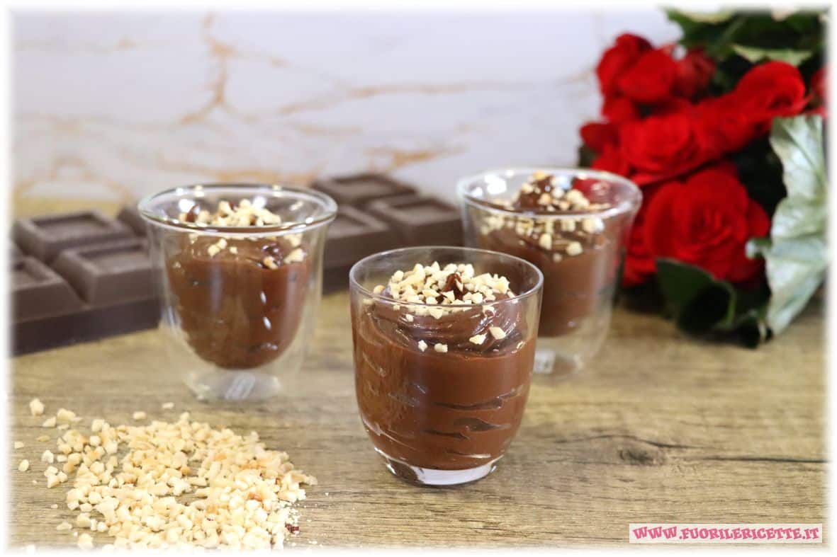 Mousse di avocado e cioccolato