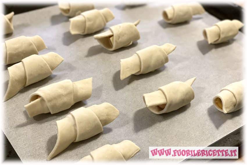 Rustici di pastasfoglia con wurstel