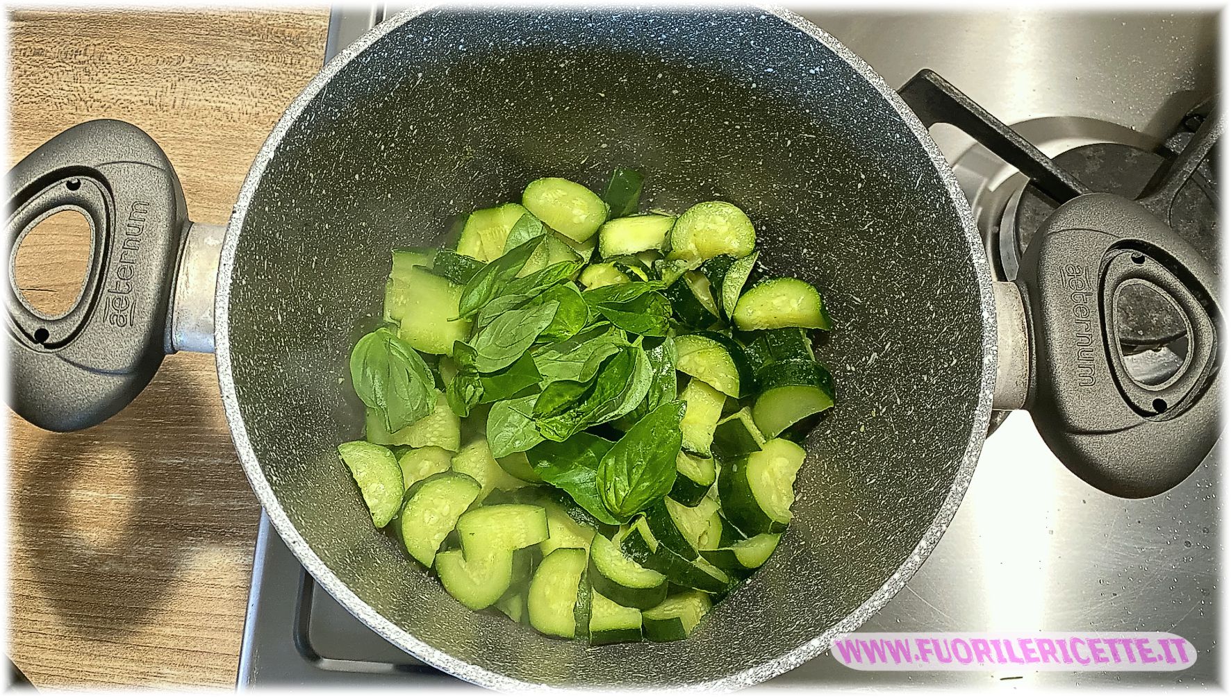 Crema di Zucchine e Spiedini di Pesce