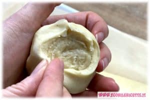 impasto pronto per la Torta delle rose